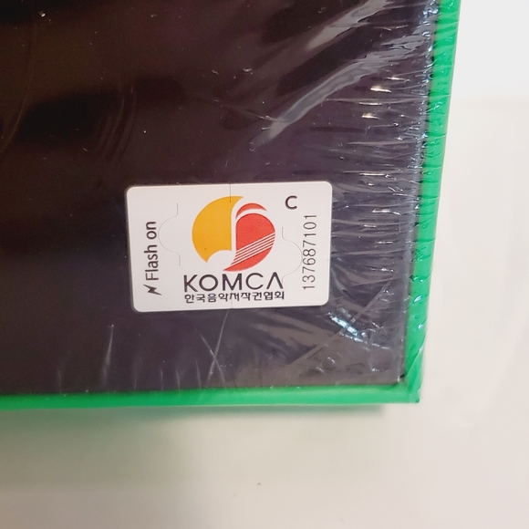 Sealed! GOT7 Mini Album Boxset (K-Pop) - Picture 3 of 13